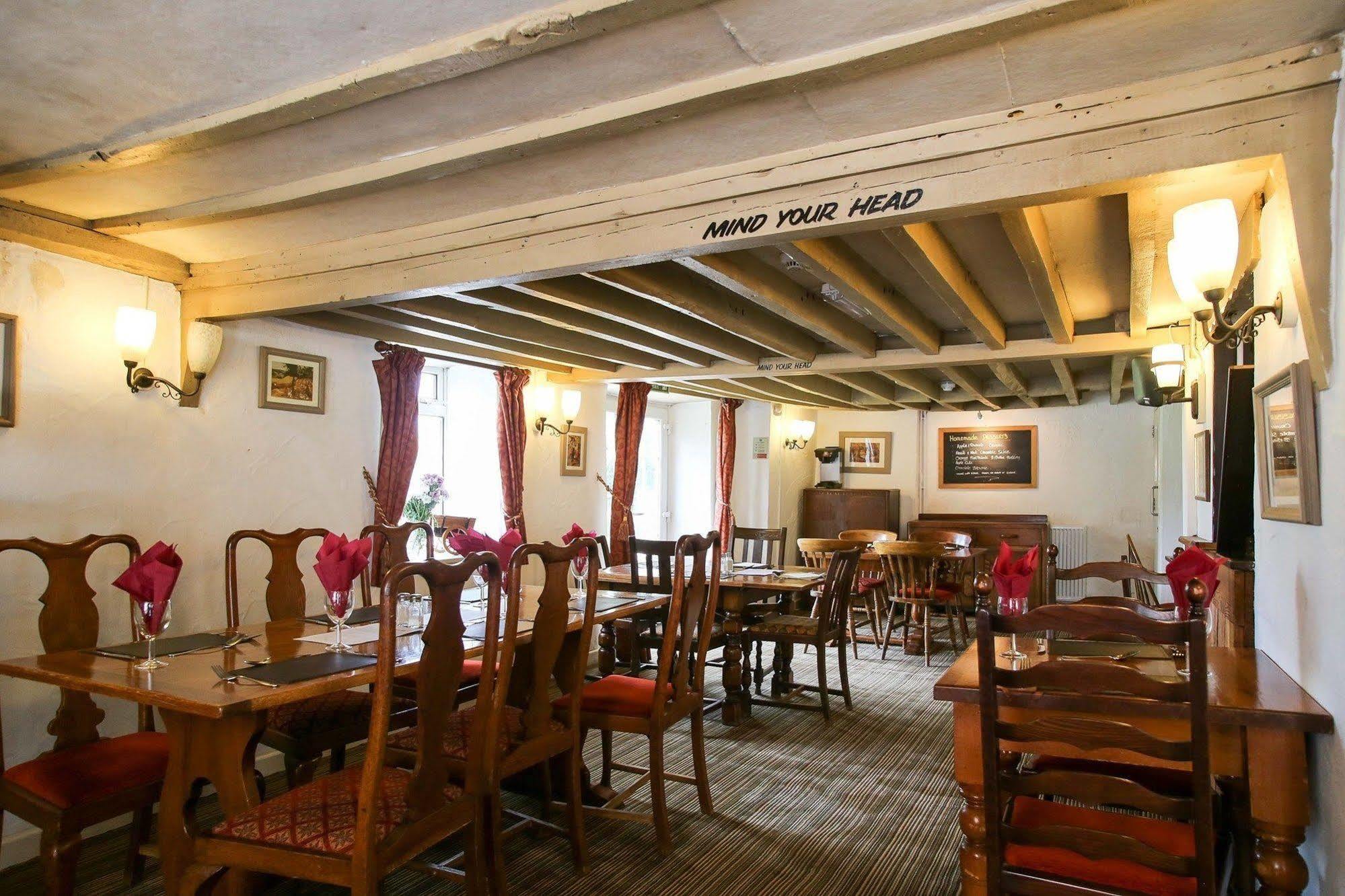 The Haymaker Inn Chard Exterior photo