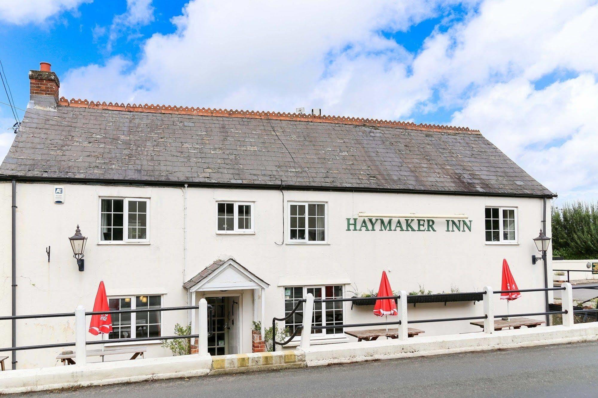 The Haymaker Inn Chard Exterior photo