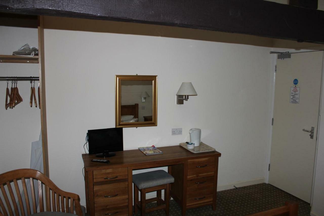 The Haymaker Inn Chard Room photo